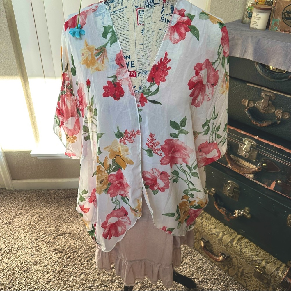 Ultra Flirt Sheer Floral Kimono-Red and Yellow Flowers- Simple & Beautiful!